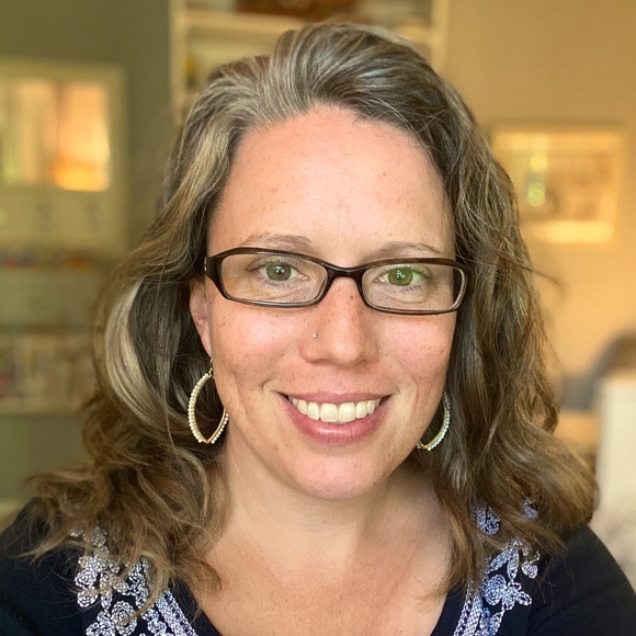 Meet your Posher, Lisbeth - Picture 2 of 2